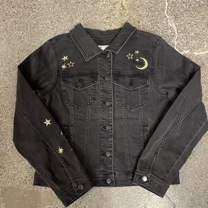 Embroidered denim jacket